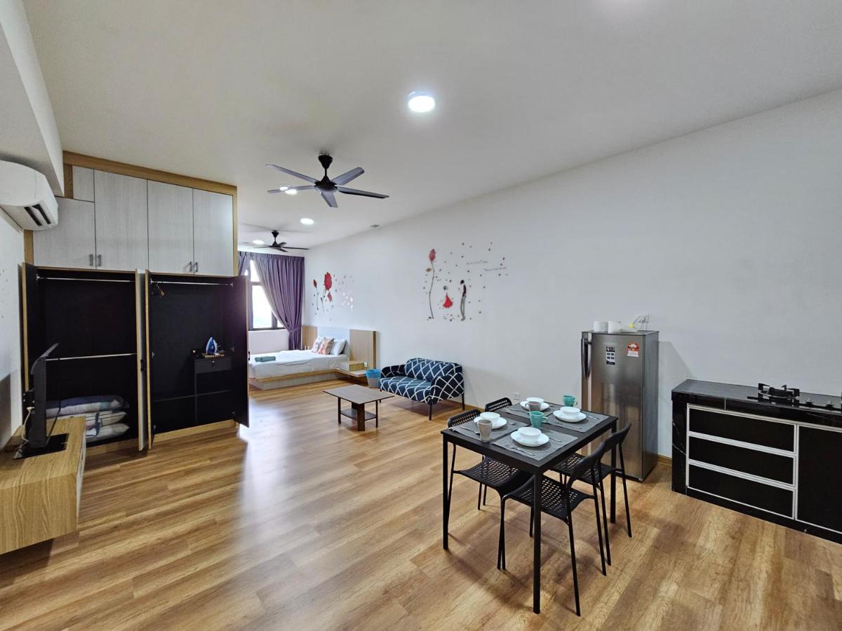 Quartz Paragon Suites Melaka By Ggm Malacca Quarto foto