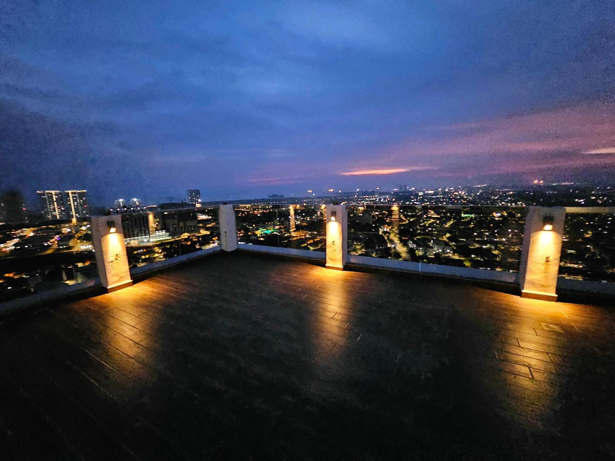 Quartz Paragon Suites Melaka By Ggm Malacca Exterior foto