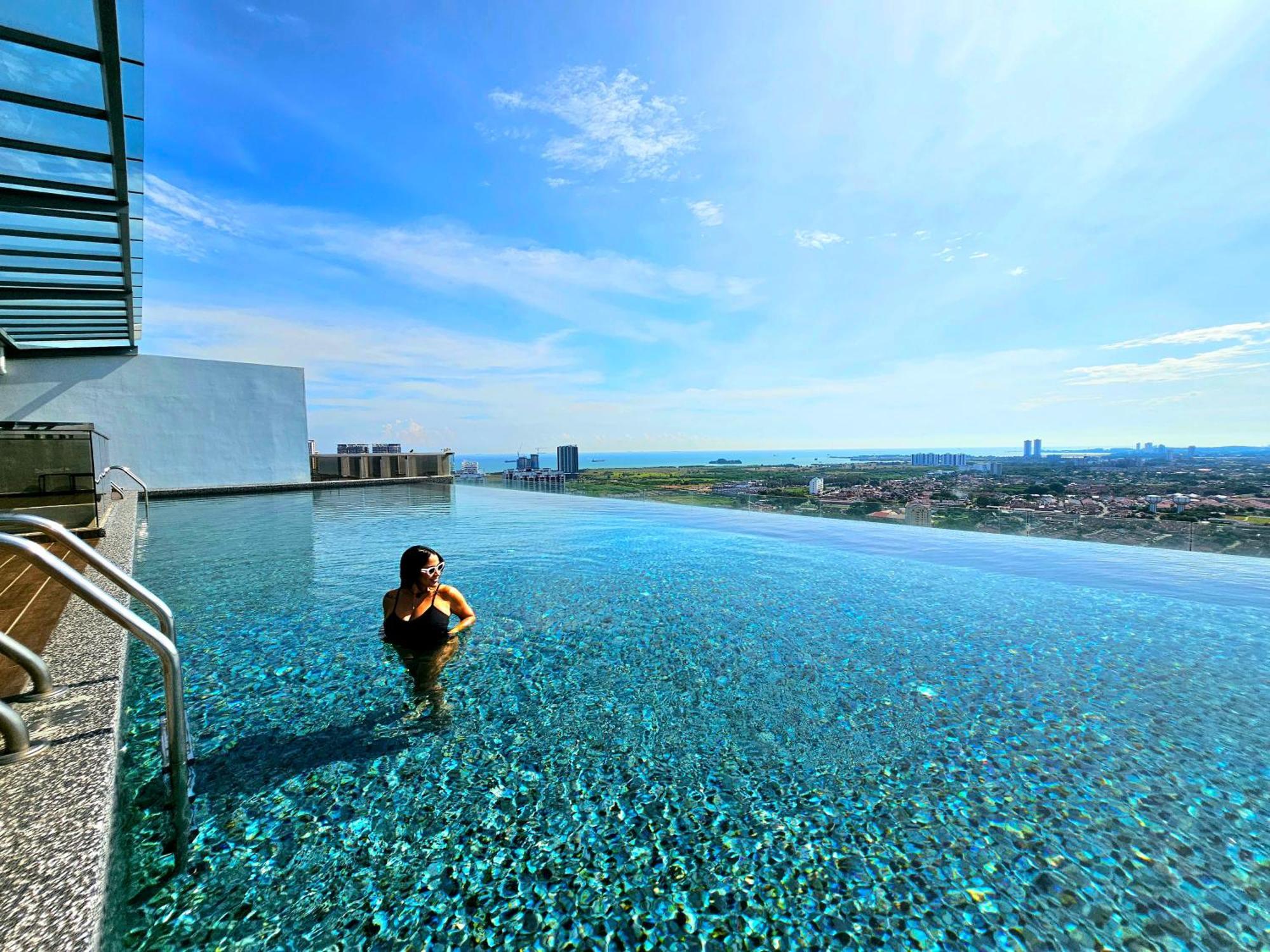 Quartz Paragon Suites Melaka By Ggm Malacca Exterior foto